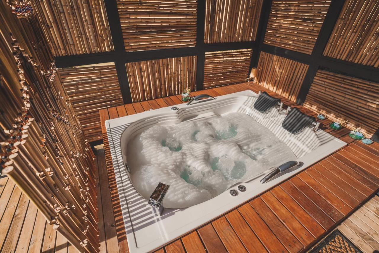 Cardinal Glamping Hotel Guatapé Kültér fotó