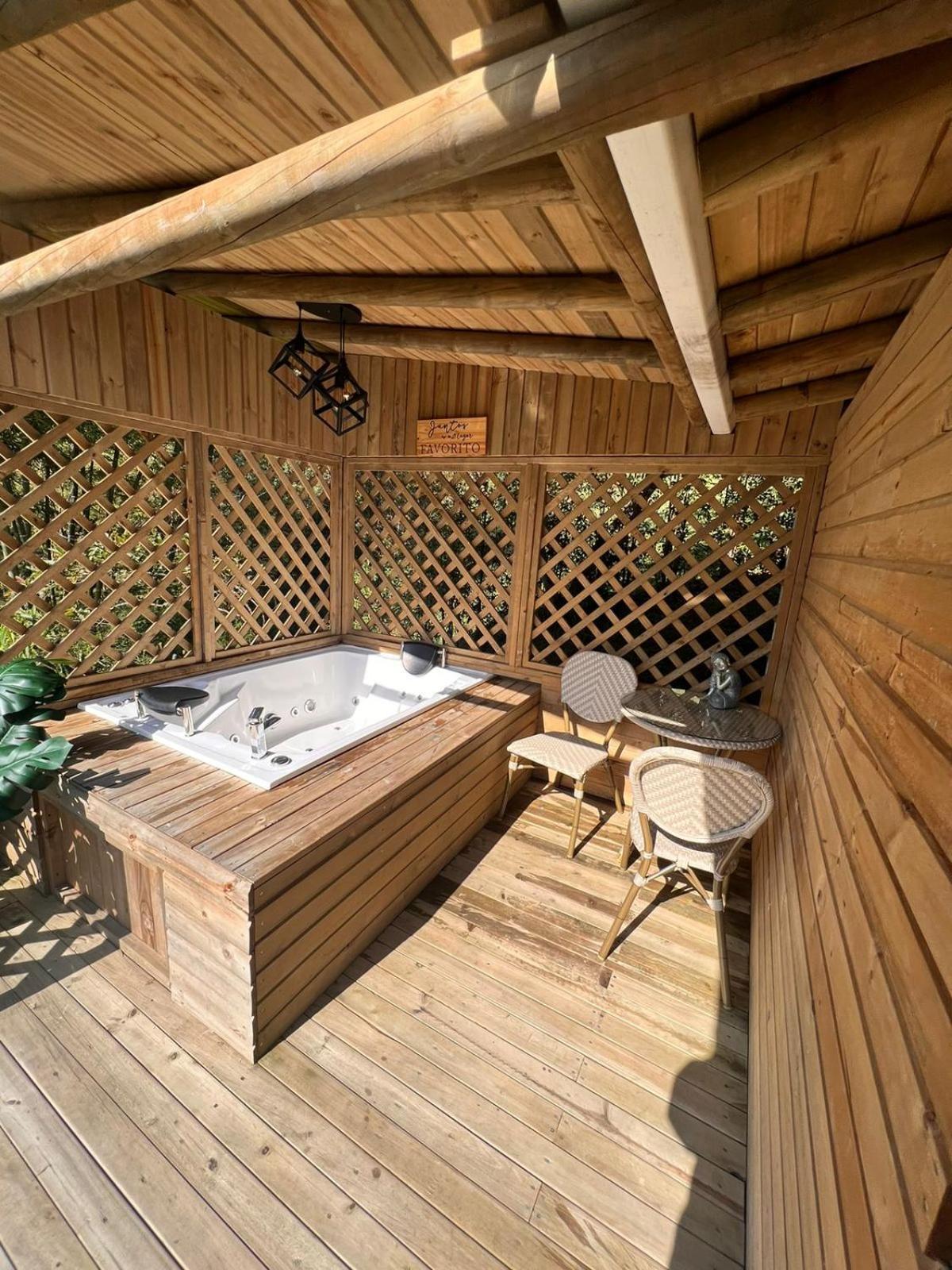 Cardinal Glamping Hotel Guatapé Kültér fotó
